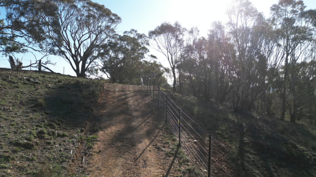 AU Suspension Fence